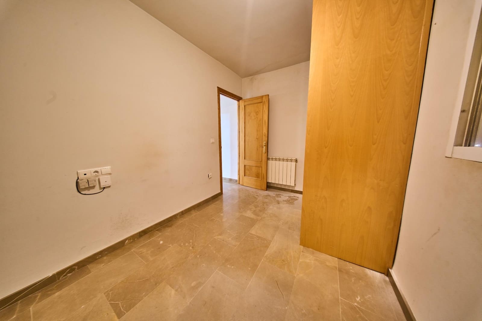 4 slaapkamer Rijtjeshuis te koop in Cajar met garage - € 319.900 (Ref: 10159890)
