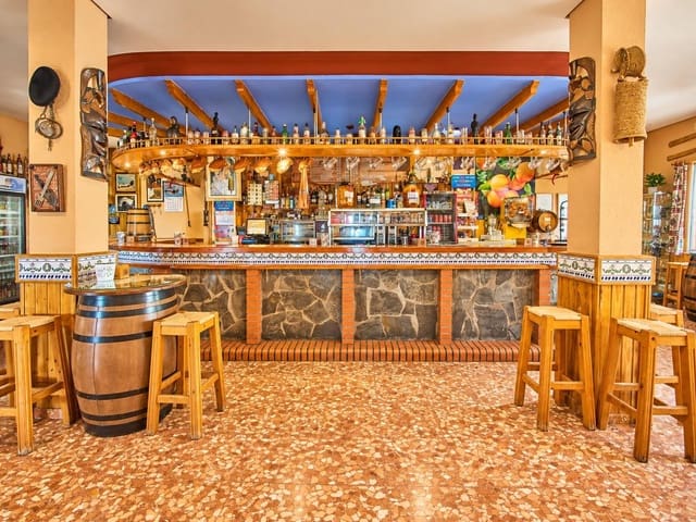 16 soverom Hotell til salgs i Güéjar Sierra med garasje - € 1 365 000 (Ref: 10162368)