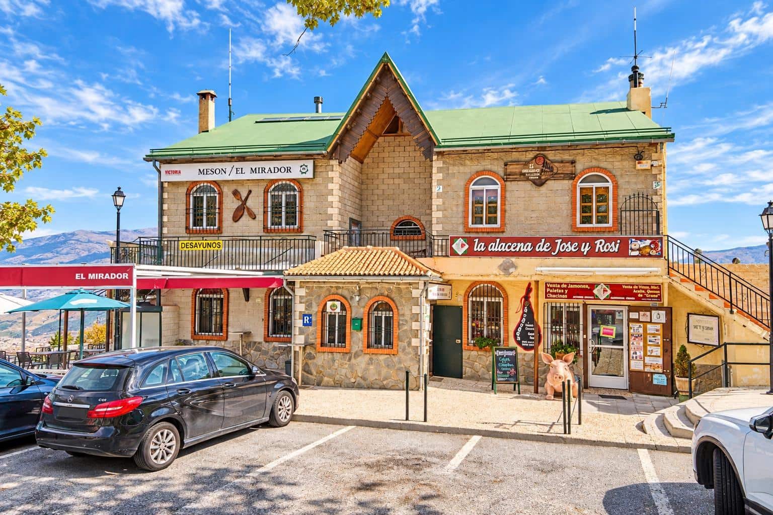 16 bedroom Hotel for sale in Guejar Sierra with garage - € 1,365,000 (Ref: 10162368)