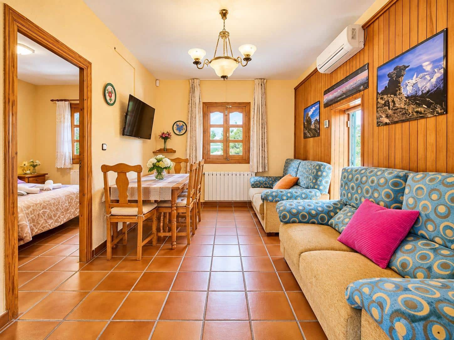 16 bedroom Hotel for sale in Guejar Sierra with garage - € 1,365,000 (Ref: 10162368)