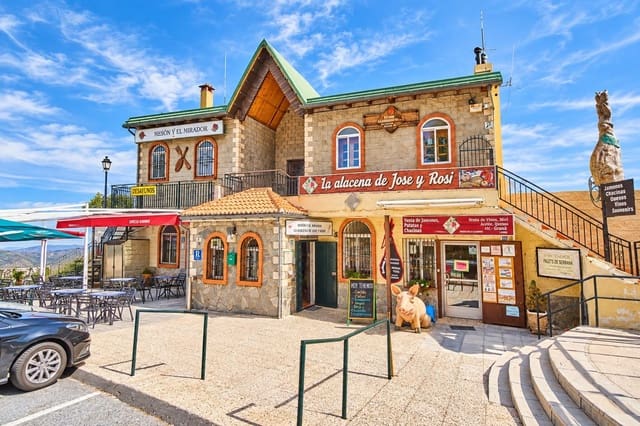 16 soverom Hotell til salgs i Güéjar Sierra med garasje - € 1 365 000 (Ref: 10162368)
