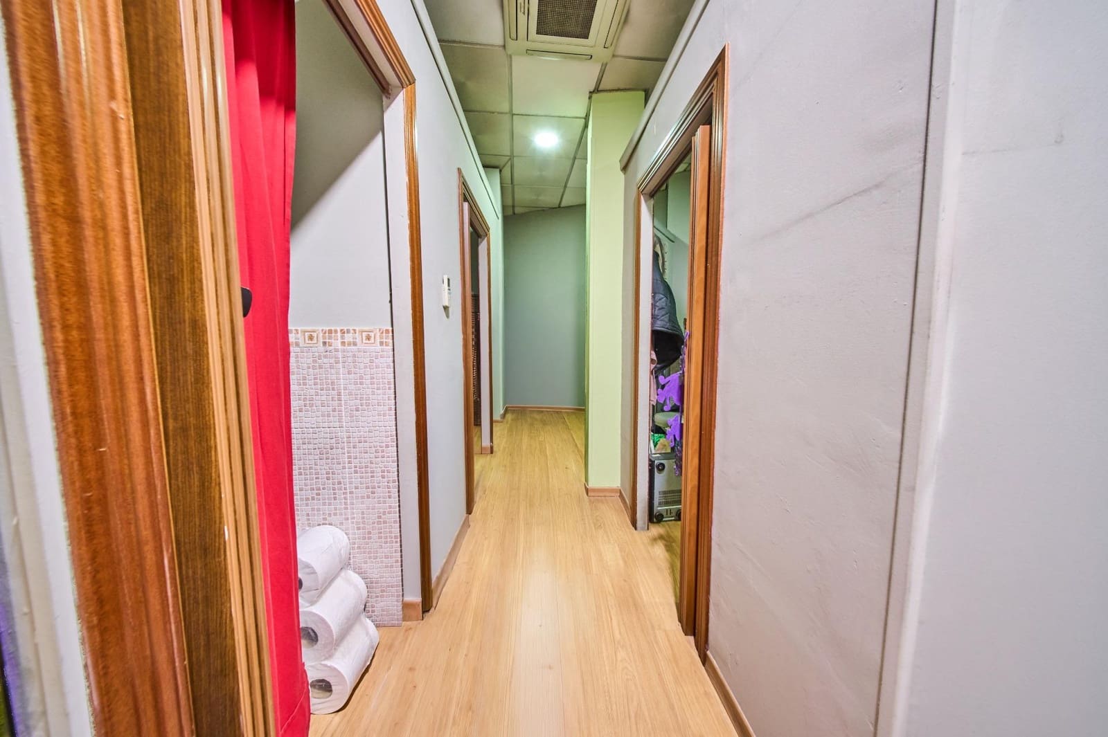 7 bedroom Commercial for rent in Granada city - € 1,000 (Ref: 10166859)