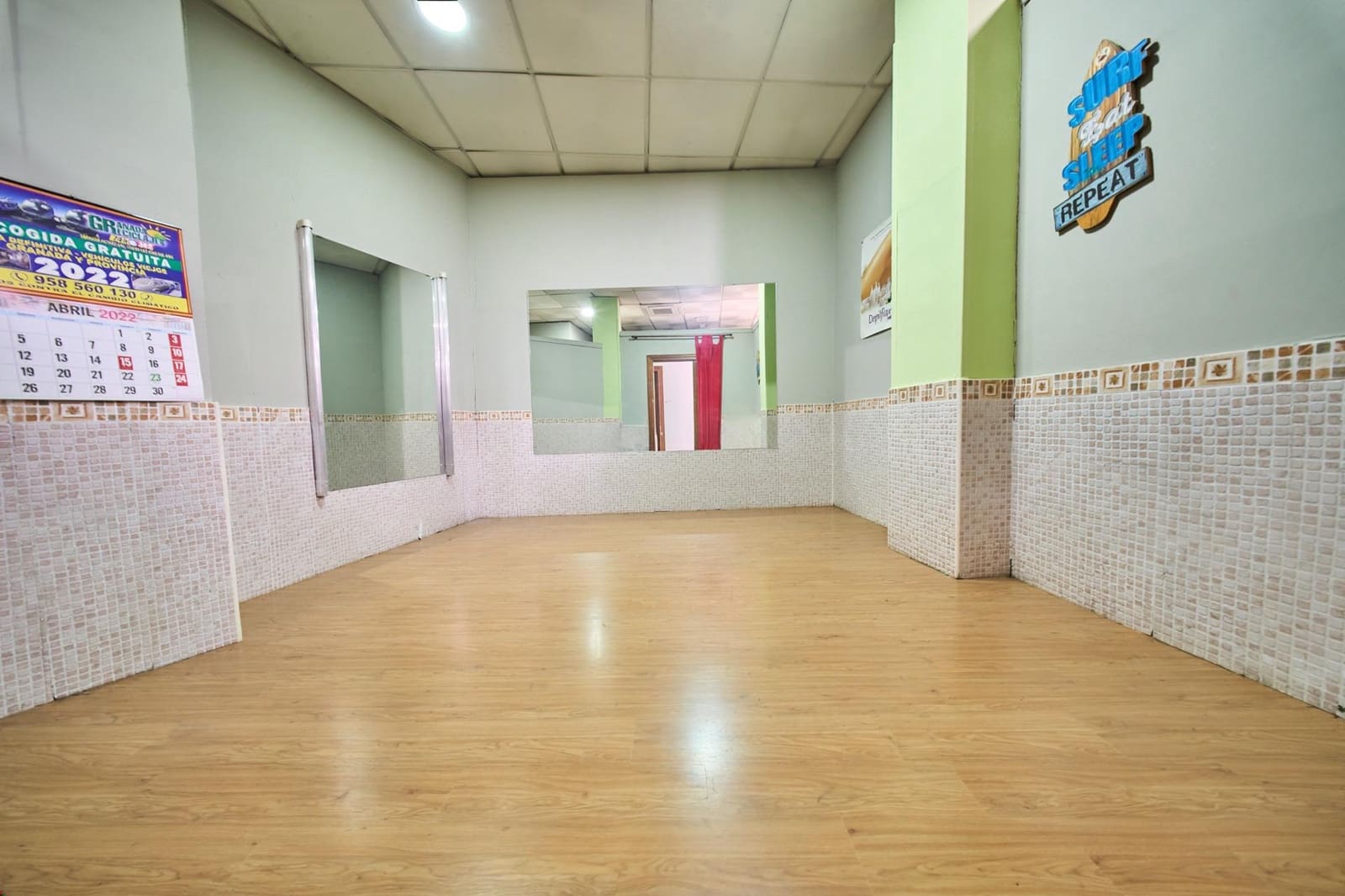 7 bedroom Commercial for rent in Granada city - € 1,000 (Ref: 10166859)