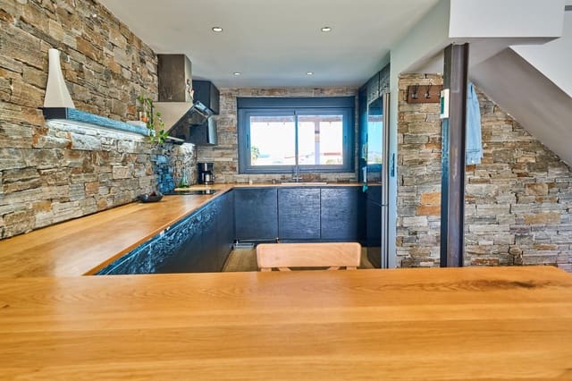 1 soveværelse Villa til salg i Churriana de la Vega med swimmingpool - € 230.000 (Ref: 10168680)