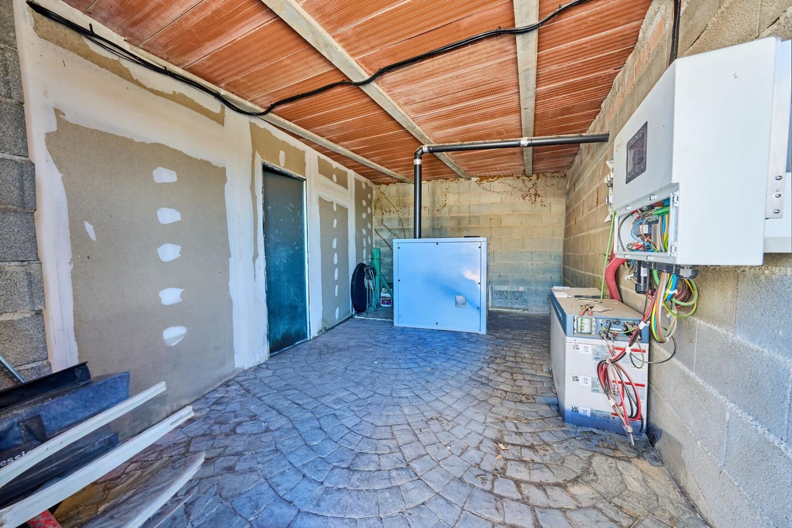 1 soveværelse Villa til salg i Churriana de la Vega med swimmingpool - € 230.000 (Ref: 10168680)
