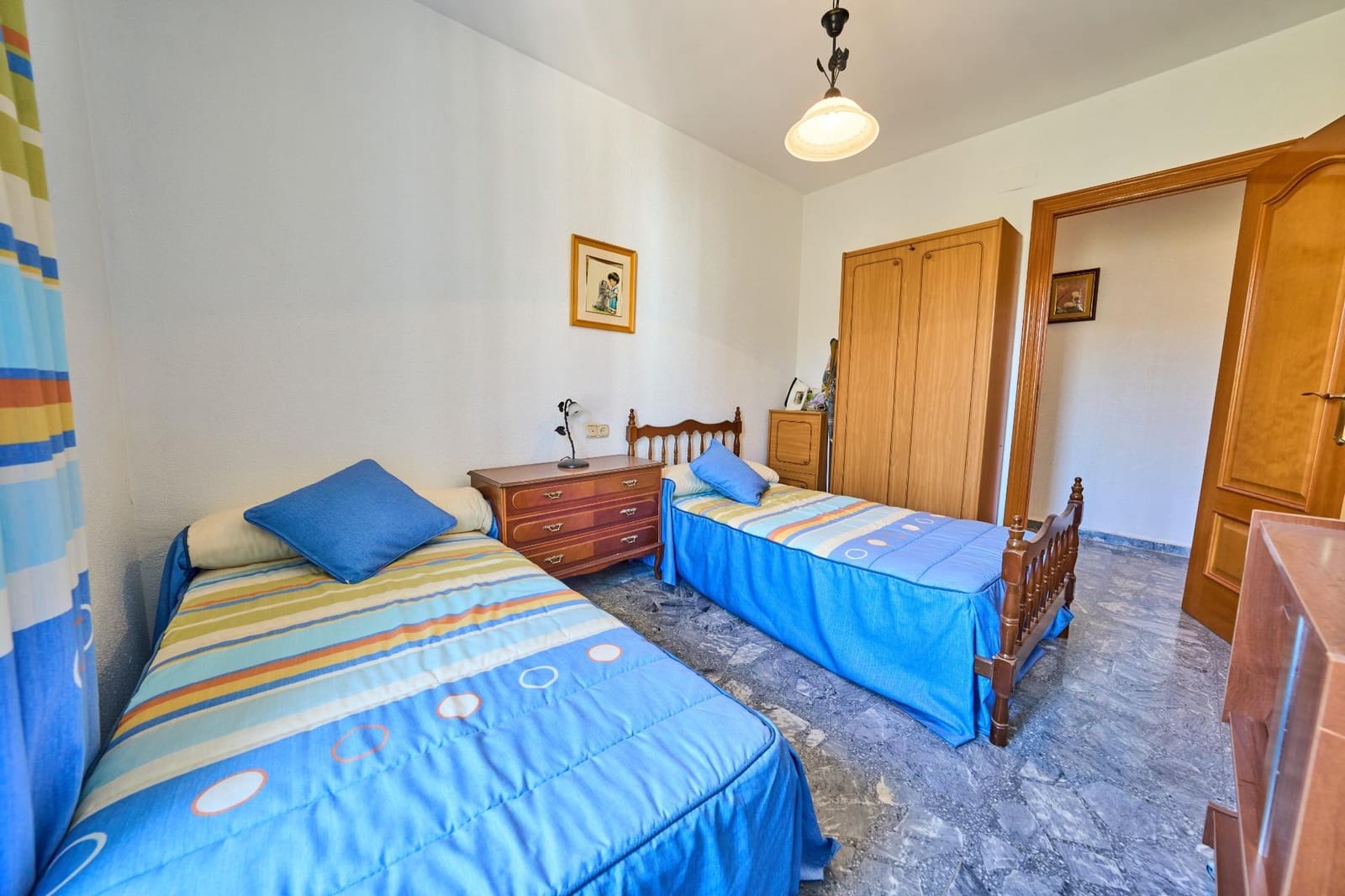 4 soverom Hus til salgs i Las Gabias med garasje - € 244 900 (Ref: 10168681)