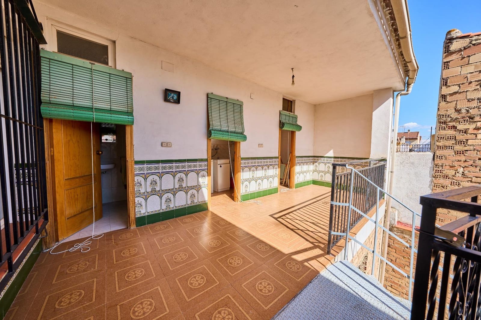 4 soverom Hus til salgs i Las Gabias med garasje - € 244 900 (Ref: 10168681)