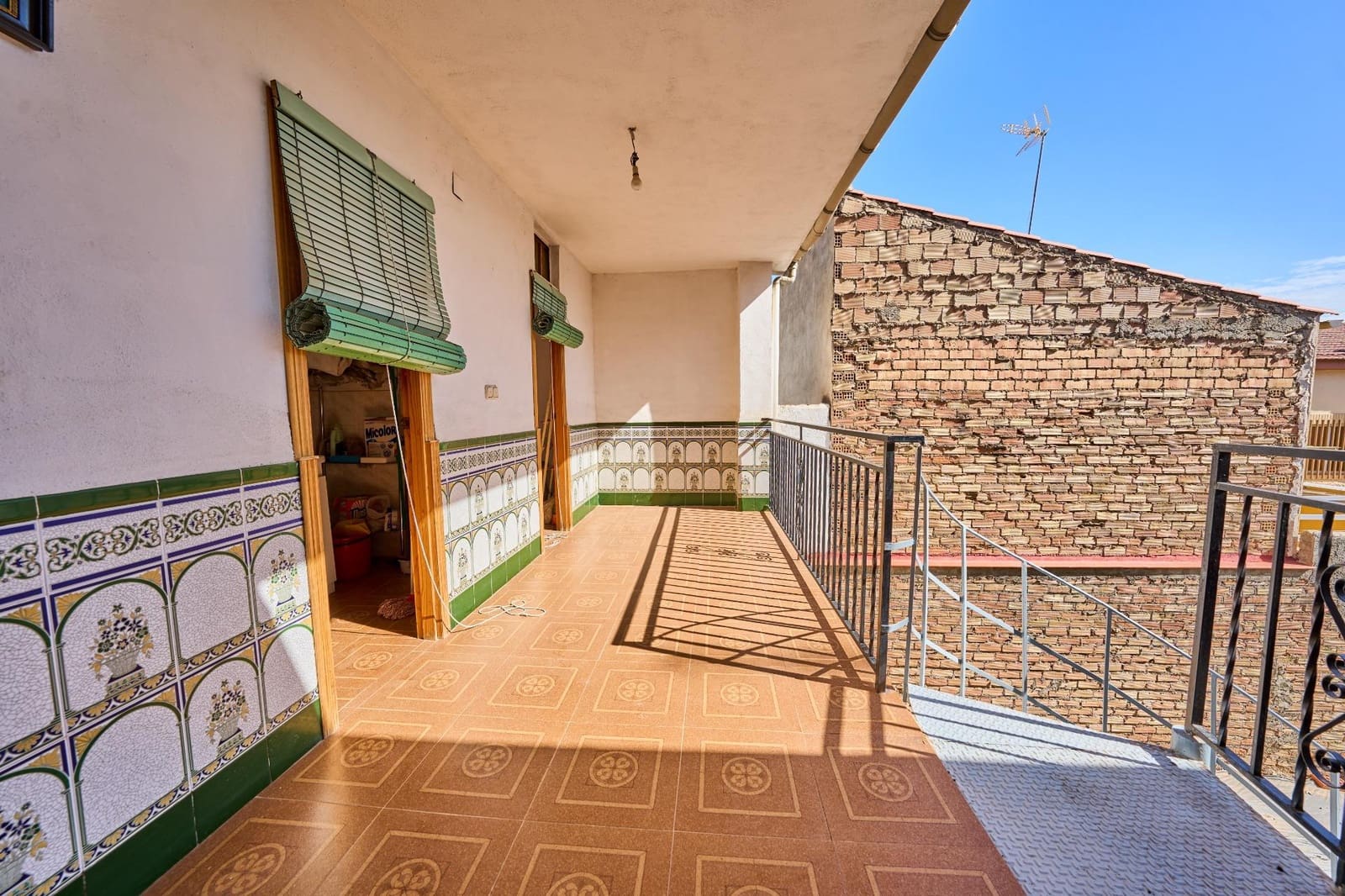 4 soverom Hus til salgs i Las Gabias med garasje - € 244 900 (Ref: 10168681)