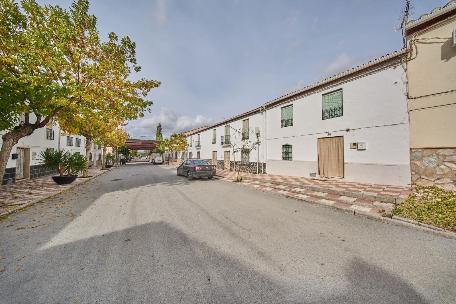 4 soverom Hus til salgs i Cacin - € 40 000 (Ref: 10173861)