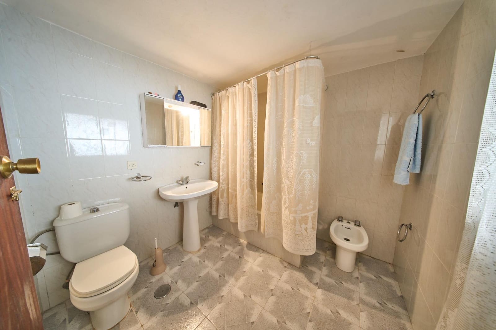 4 soverom Hus til salgs i Cacin - € 40 000 (Ref: 10173861)