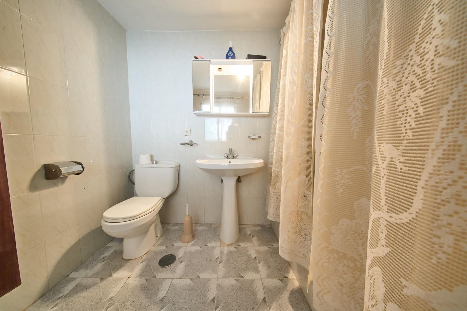 4 soverom Hus til salgs i Cacin - € 40 000 (Ref: 10173861)