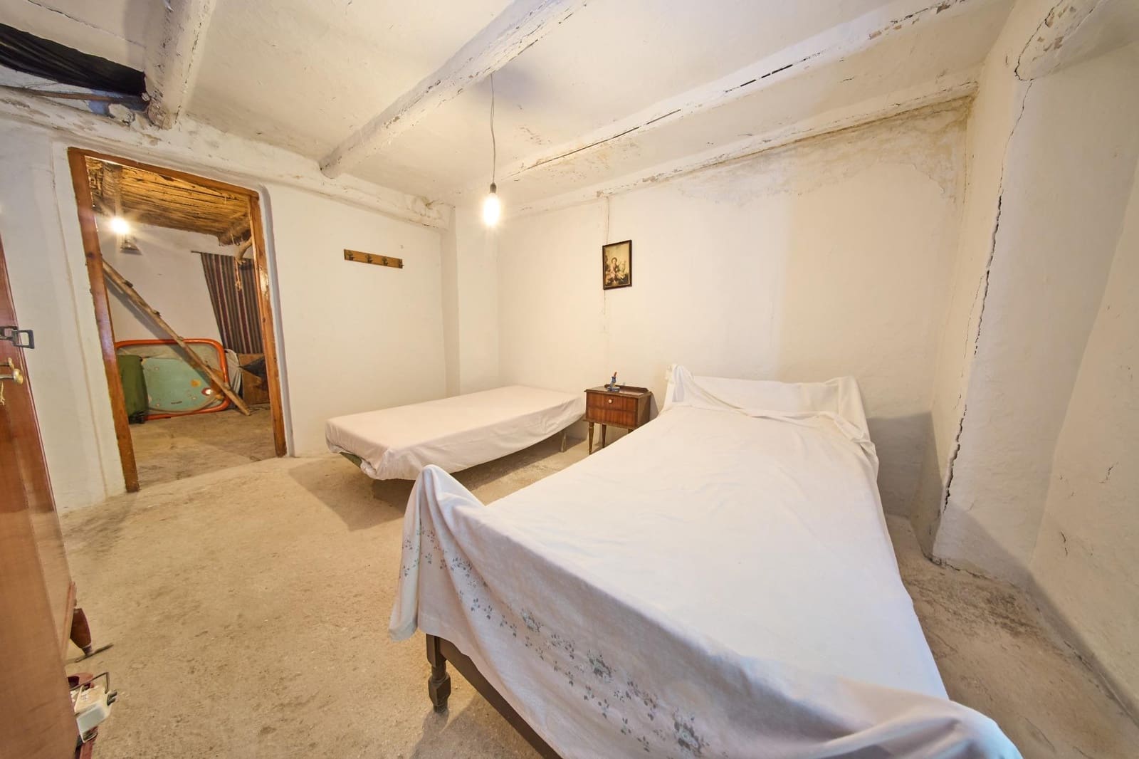 4 soverom Hus til salgs i Cacin - € 40 000 (Ref: 10173861)