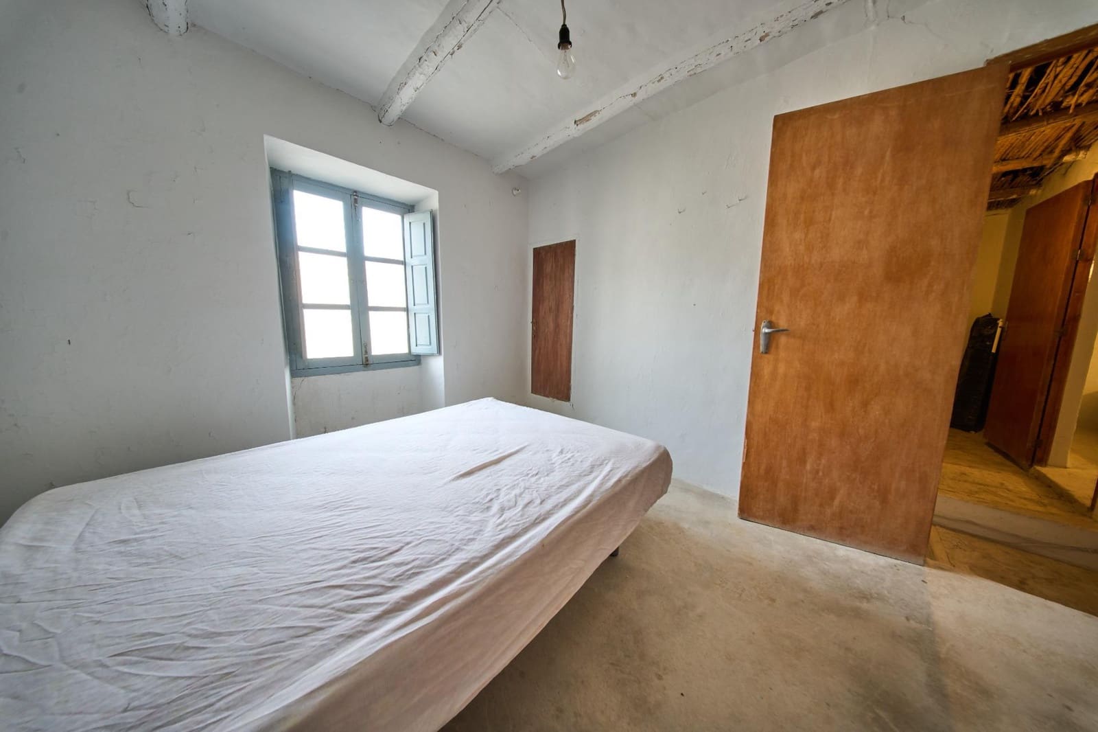 4 soverom Hus til salgs i Cacin - € 40 000 (Ref: 10173861)