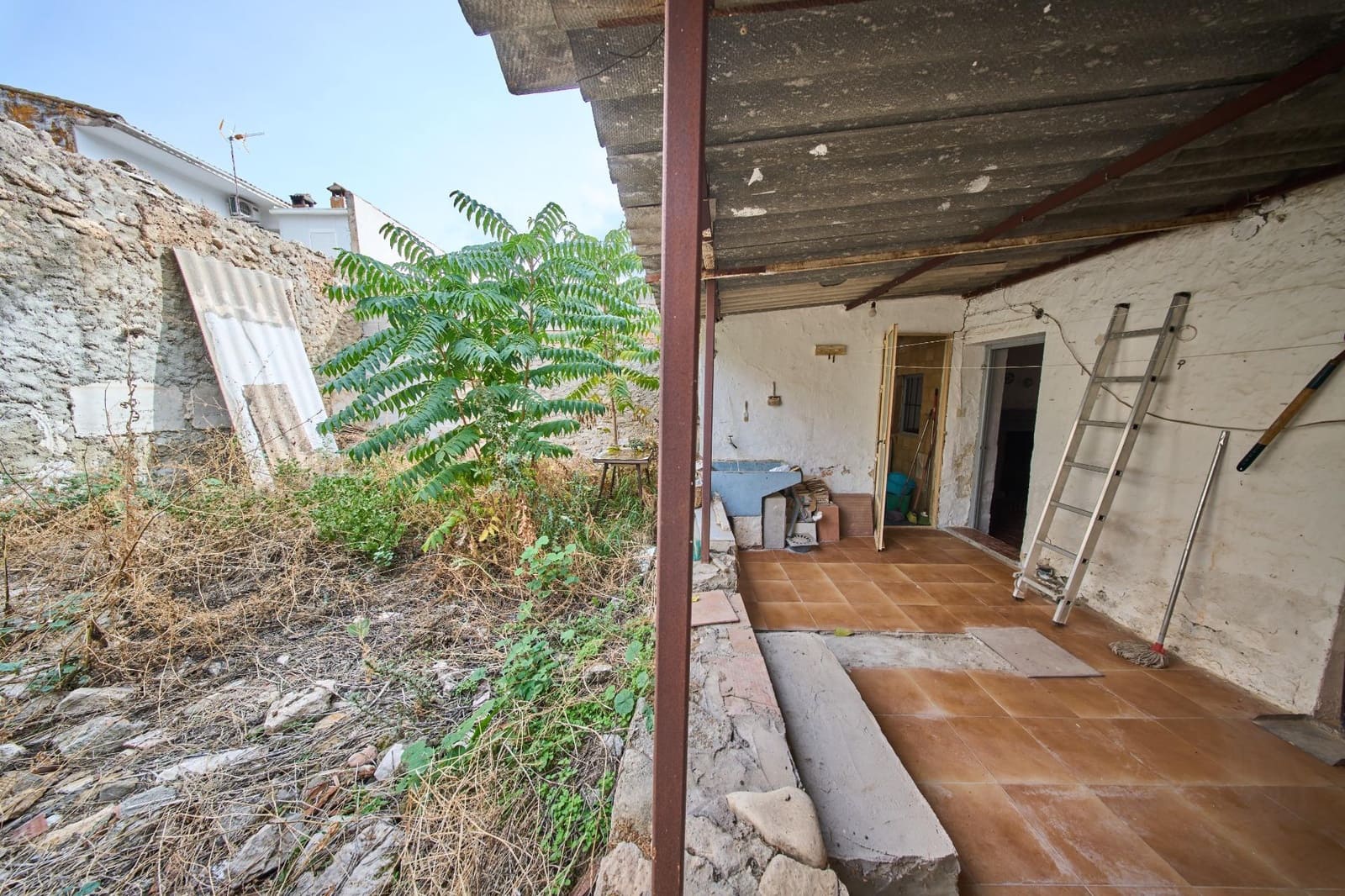 4 soverom Hus til salgs i Cacin - € 40 000 (Ref: 10173861)