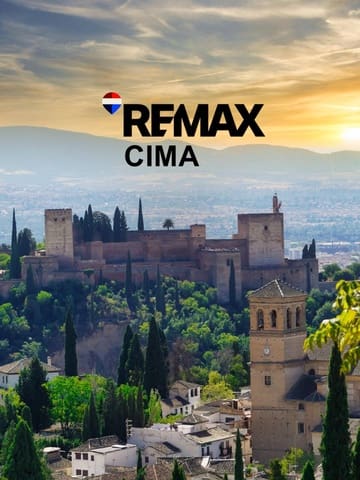 15 slaapkamer Hotel te koop in Granada stad met garage - € 1.600.000 (Ref: 10174698)
