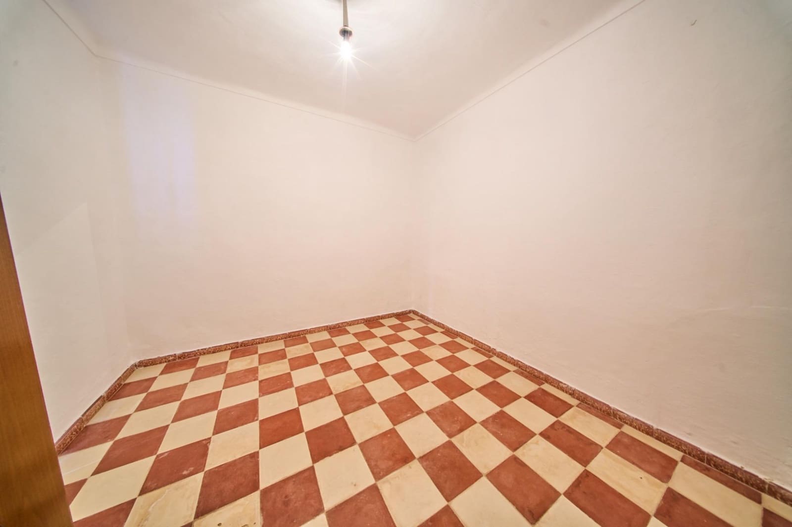 3 bedroom Townhouse for sale in Fernan Nunez - € 65,000 (Ref: 10174700)