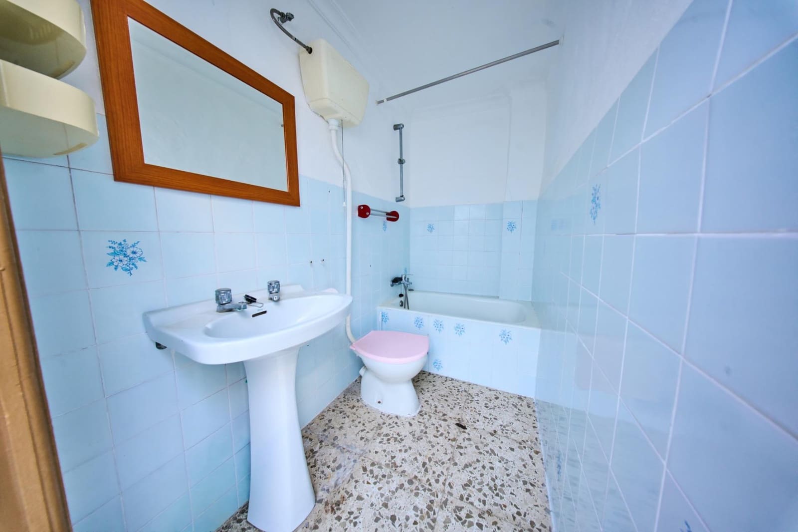 3 bedroom Townhouse for sale in Fernan Nunez - € 65,000 (Ref: 10174700)