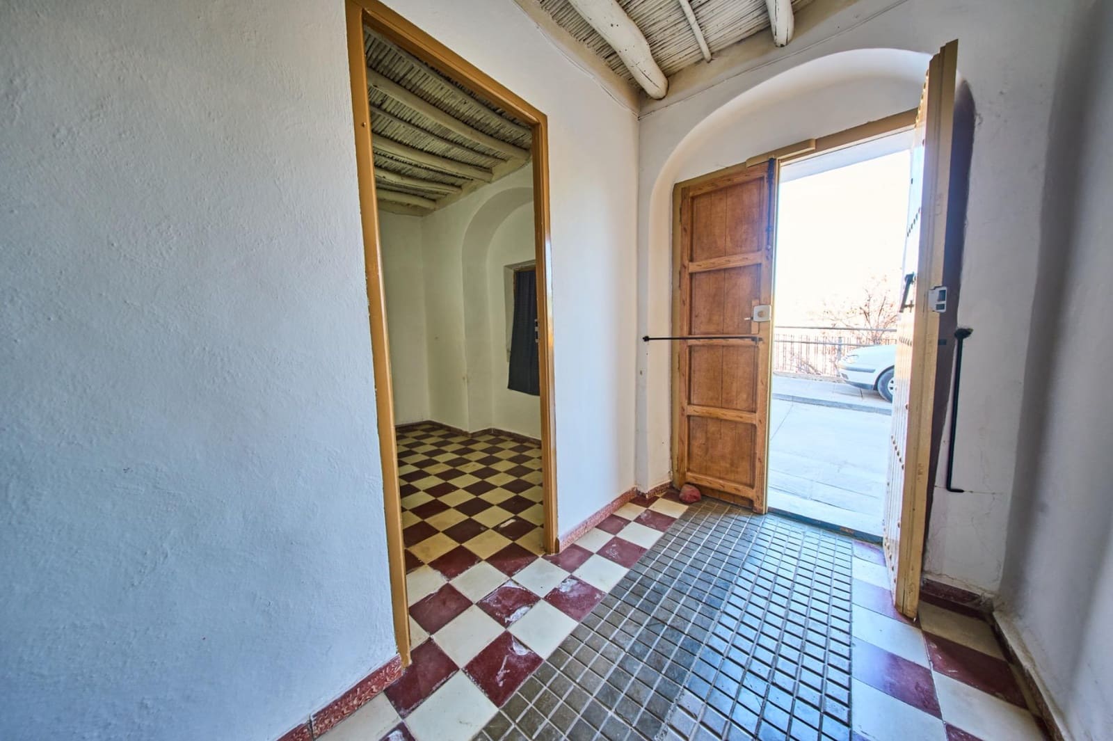 3 bedroom Townhouse for sale in Fernan Nunez - € 65,000 (Ref: 10174700)