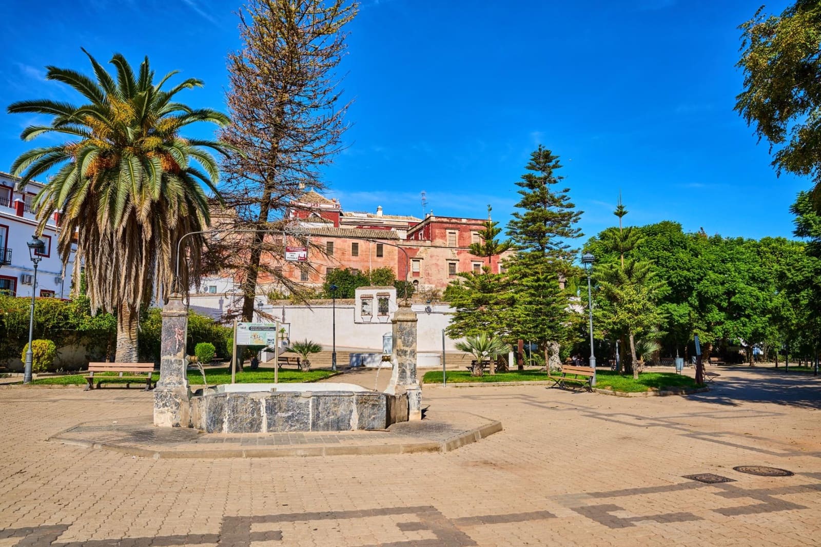 3 bedroom Townhouse for sale in Fernan Nunez - € 65,000 (Ref: 10174700)