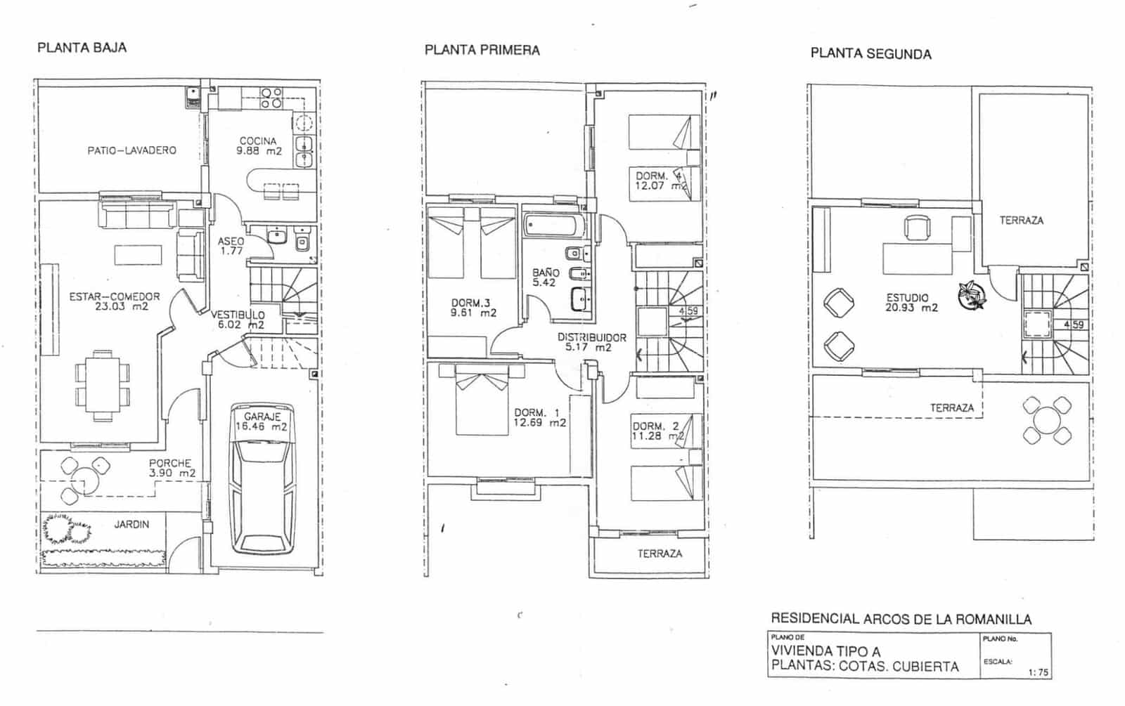 4 slaapkamer Rijtjeshuis te koop in Roquetas de Mar met garage - € 305.000 (Ref: 10177397)