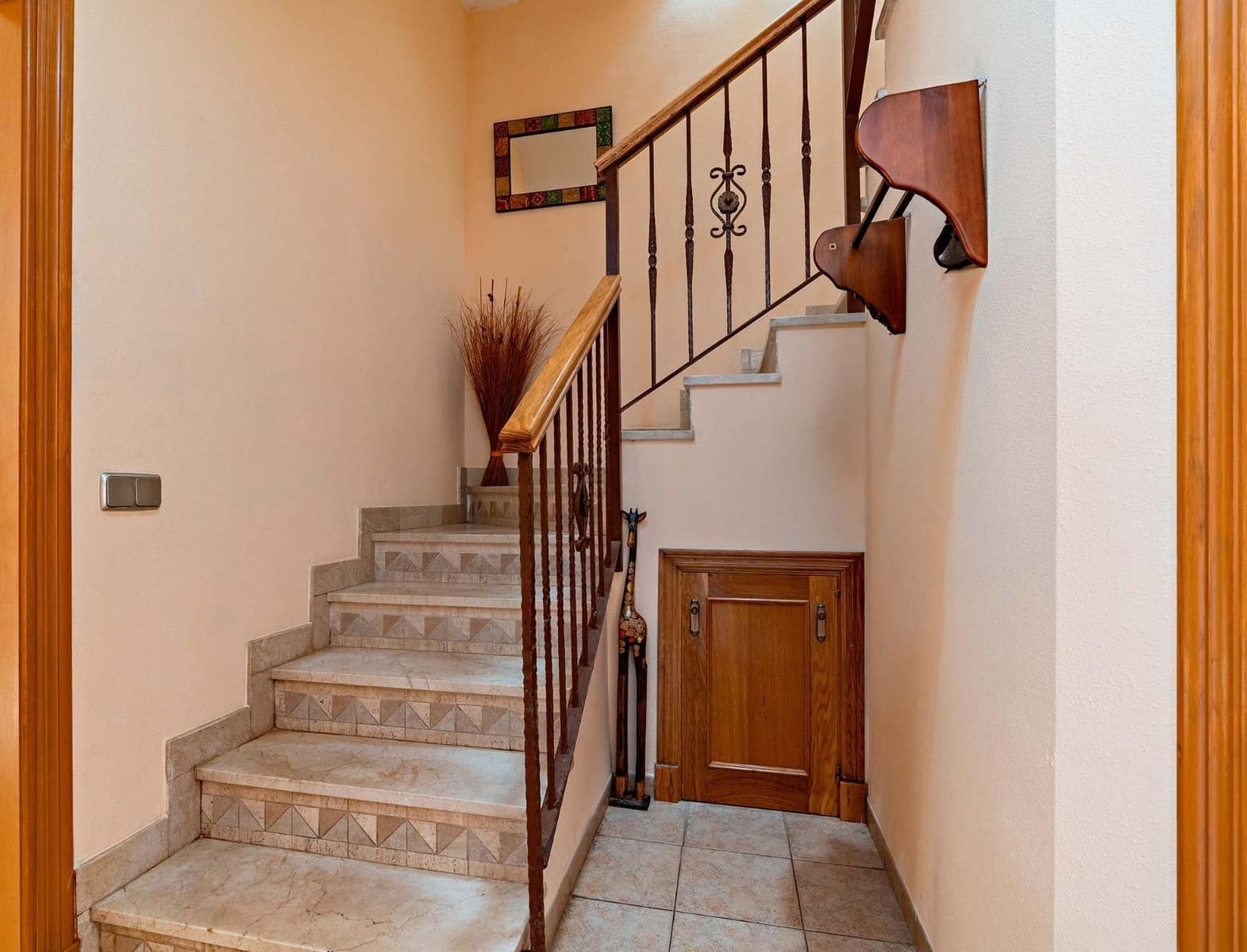 4 slaapkamer Rijtjeshuis te koop in Roquetas de Mar met garage - € 305.000 (Ref: 10177397)