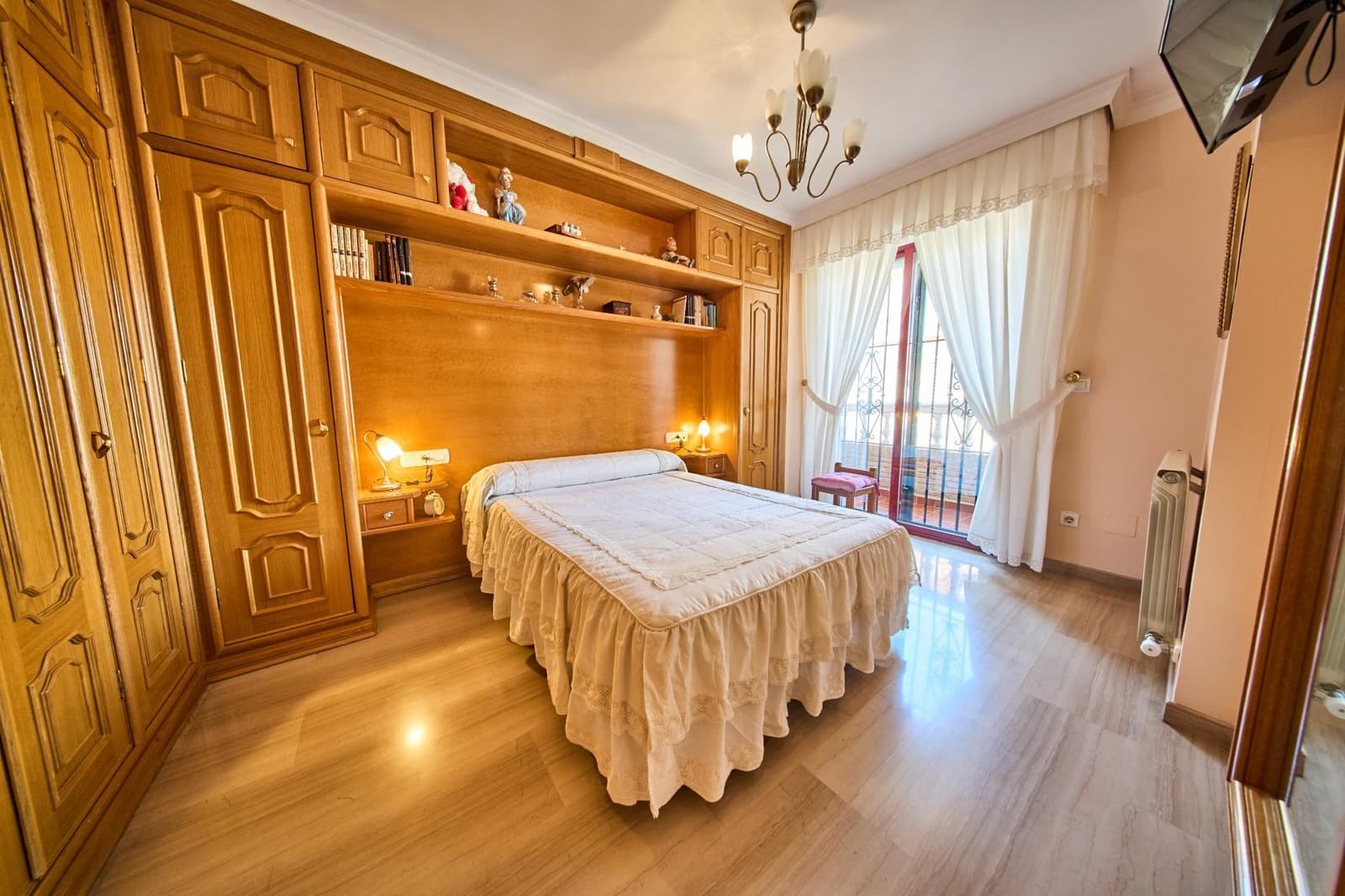 4 chambre Villa/Maison Mitoyenne à vendre à Churriana de la Vega avec garage - 330 000 € (Ref: 10185191)