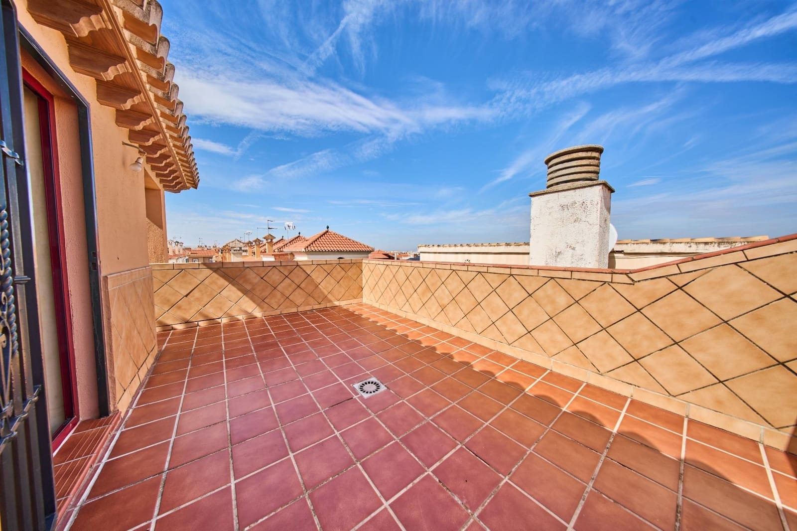 4 chambre Villa/Maison Mitoyenne à vendre à Churriana de la Vega avec garage - 330 000 € (Ref: 10185191)