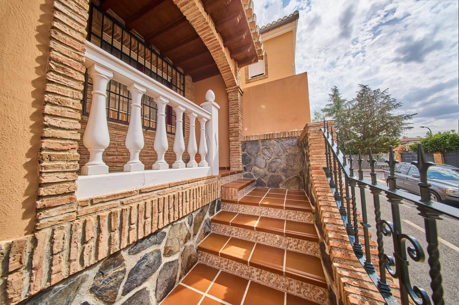 4 chambre Villa/Maison Mitoyenne à vendre à Churriana de la Vega avec garage - 330 000 € (Ref: 10185191)