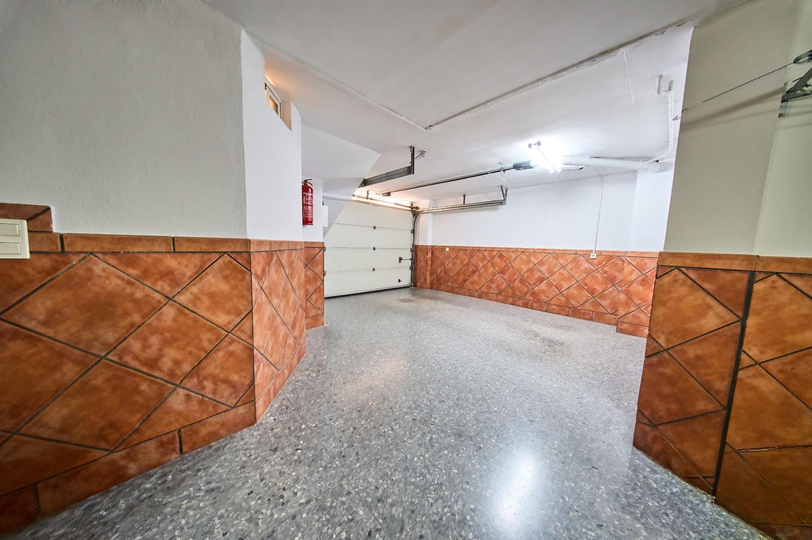 4 chambre Villa/Maison Mitoyenne à vendre à Churriana de la Vega avec garage - 330 000 € (Ref: 10185191)