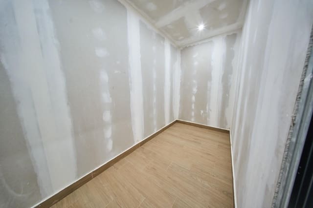 5 soveværelse Byhus til salg i Villanueva Mesía med garage - € 390.000 (Ref: 10187300)