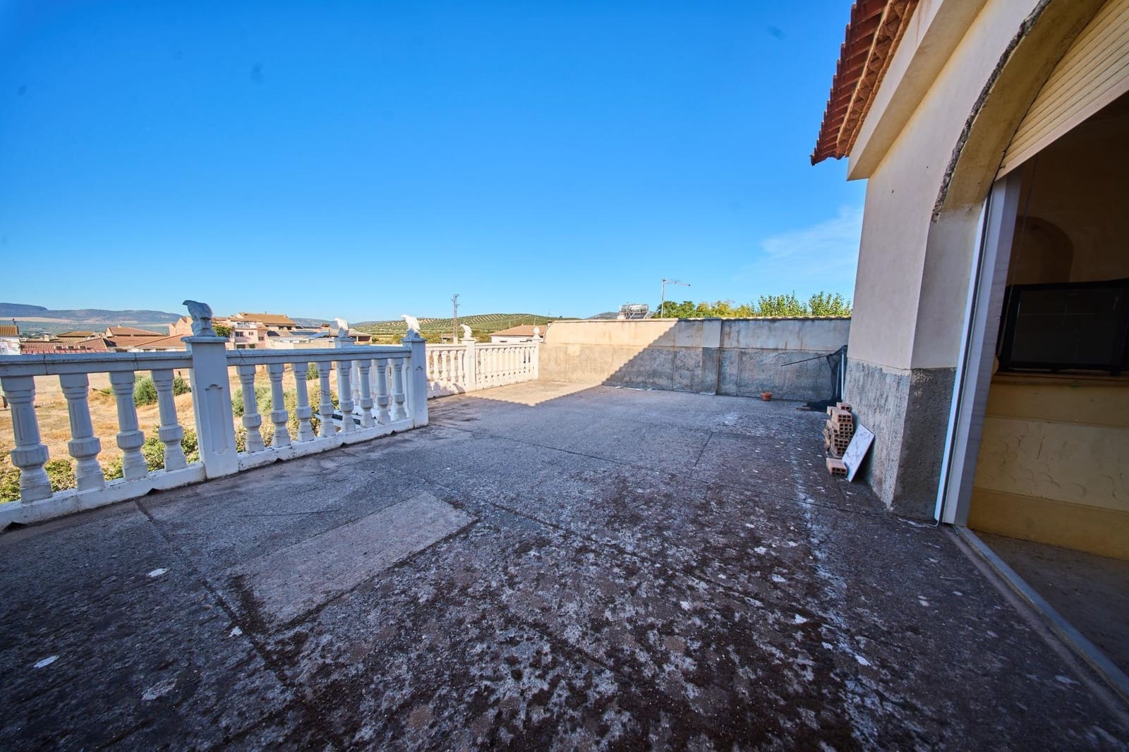 5 soveværelse Byhus til salg i Villanueva Mesia med garage - € 390.000 (Ref: 10187300)
