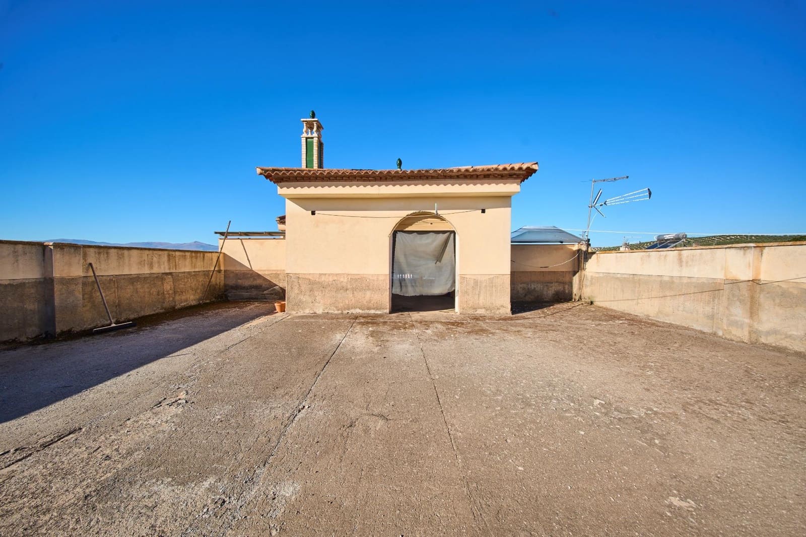 5 soveværelse Byhus til salg i Villanueva Mesia med garage - € 390.000 (Ref: 10187300)