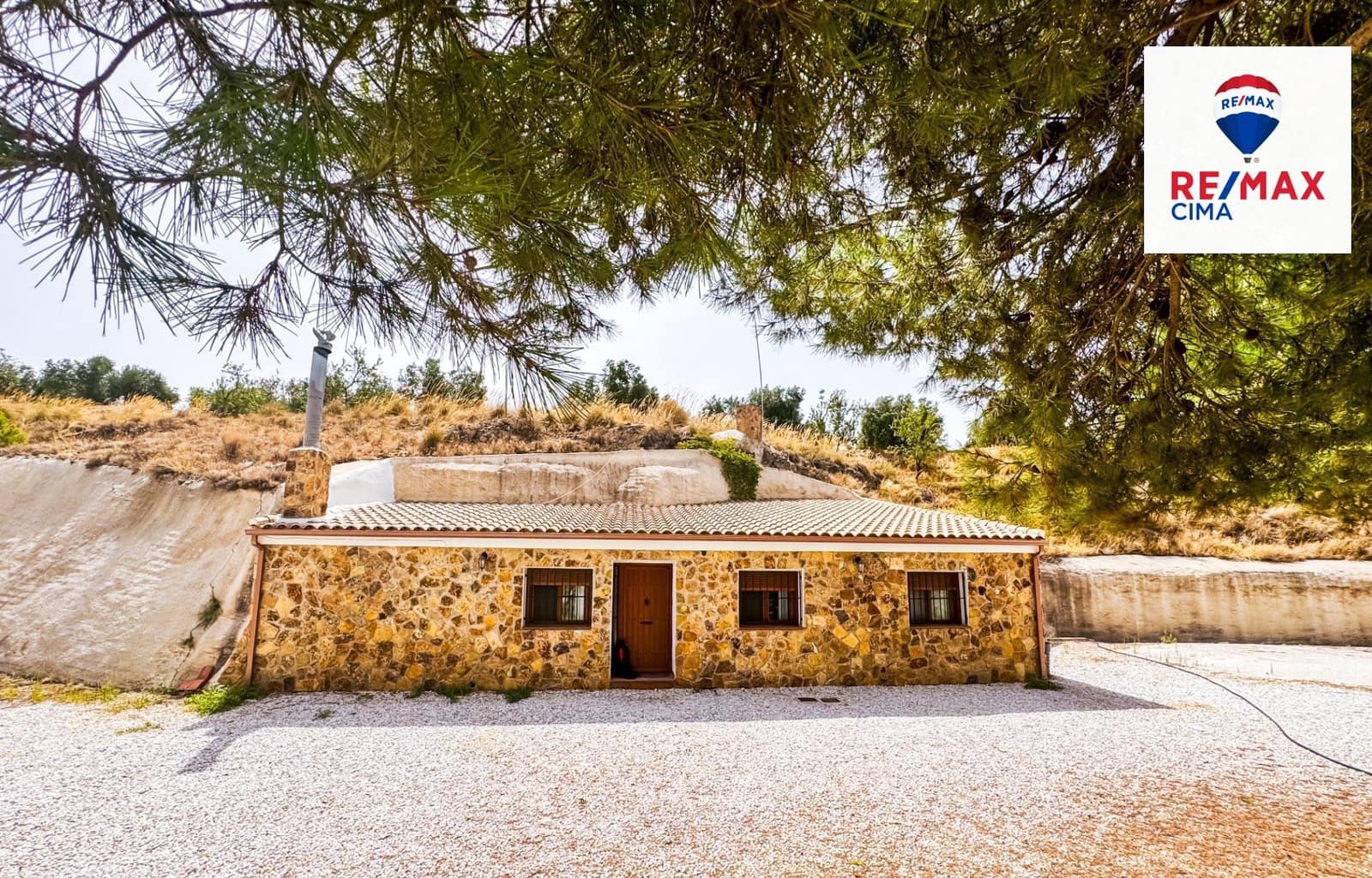 3 bedroom Cave House for sale in Cuevas del Campo - € 126,000 (Ref: 8574364)