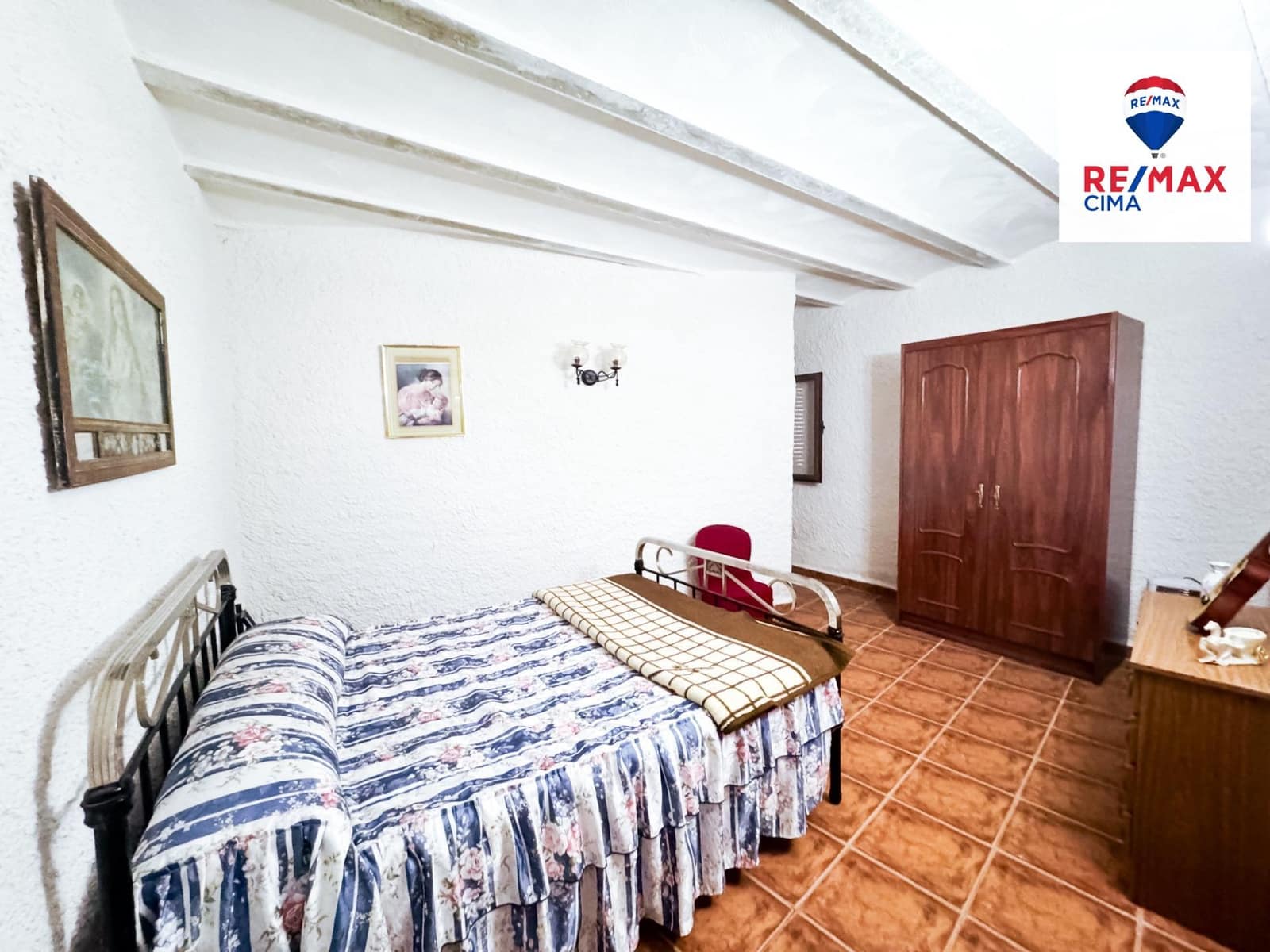 3 bedroom Cave House for sale in Cuevas del Campo - € 126,000 (Ref: 8574364)