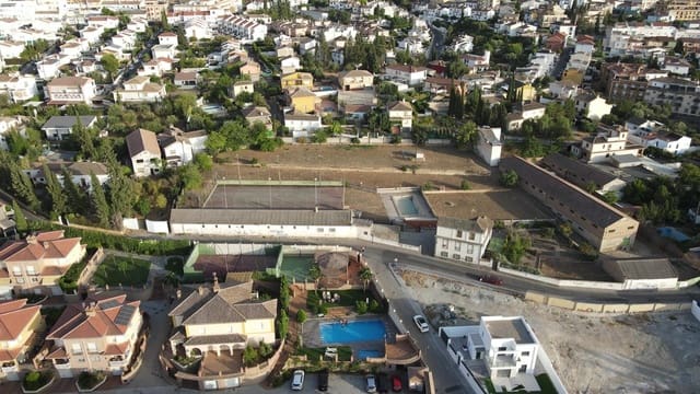 Byggegrund til salg i La Zubia - € 1.150.000 (Ref: 8574365)