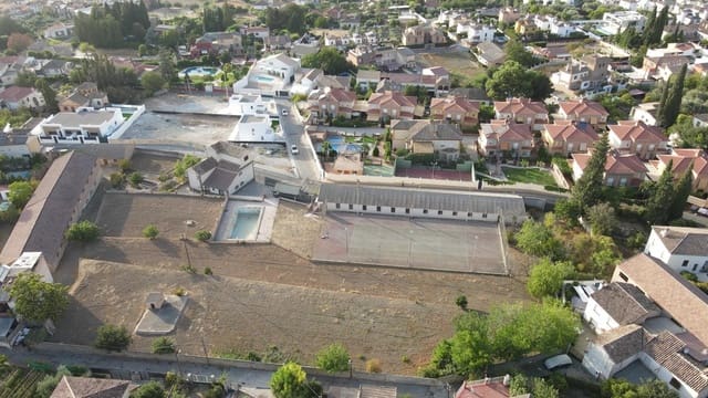 Byggegrund til salg i La Zubia - € 1.150.000 (Ref: 8574365)