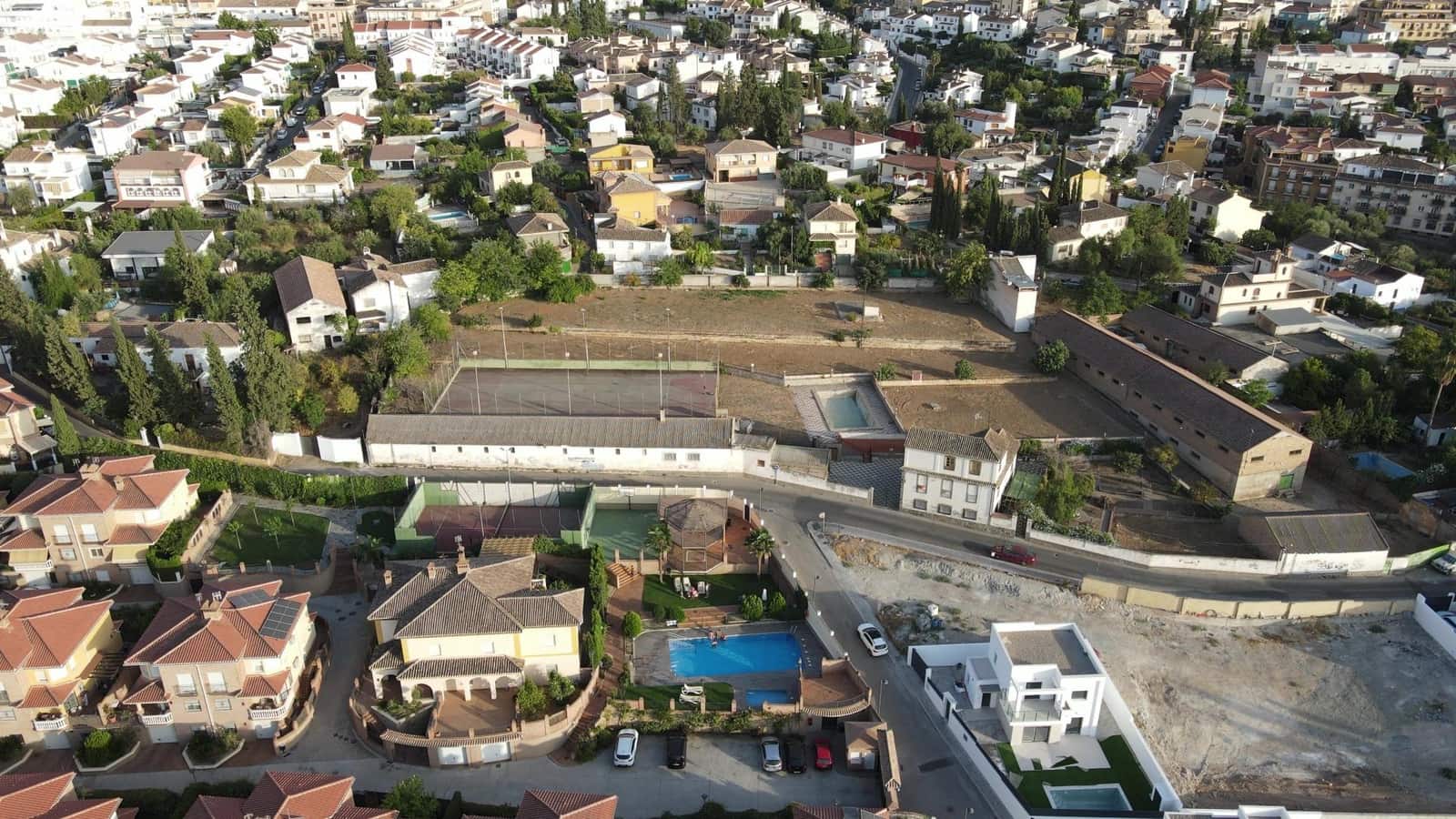 Byggegrund til salg i La Zubia - € 1.150.000 (Ref: 8574365)