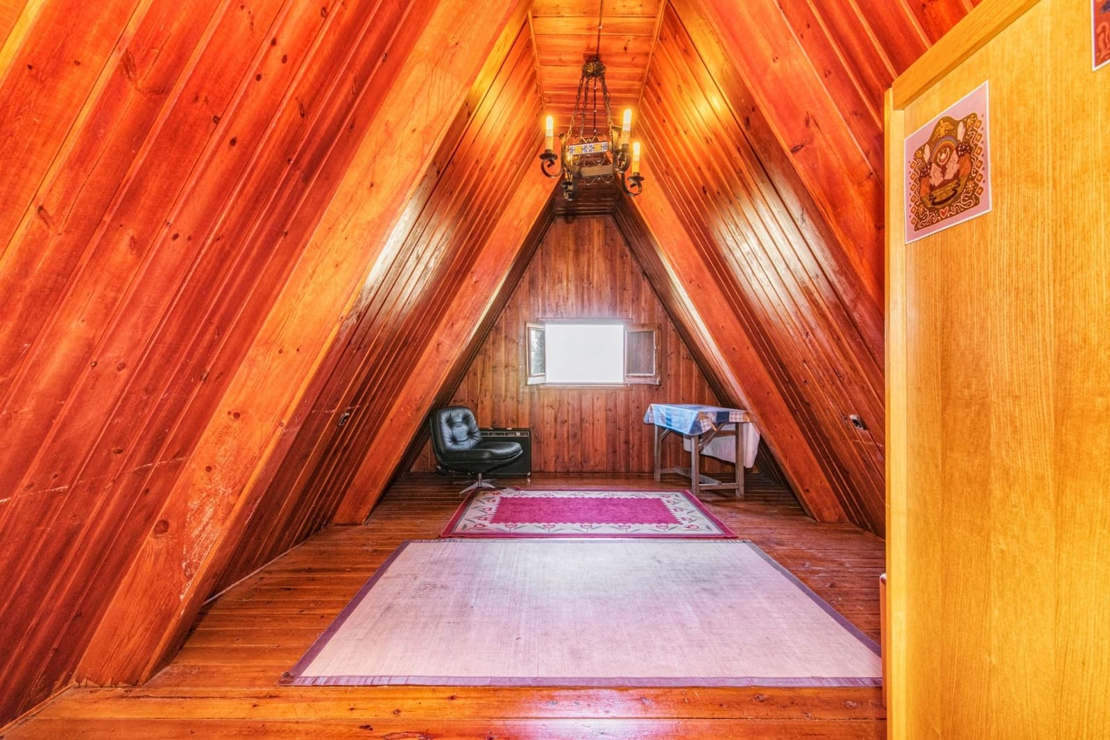 3 soverom Villa til salgs i Guejar Sierra med svømmebasseng garasje - € 395 000 (Ref: 8574366)