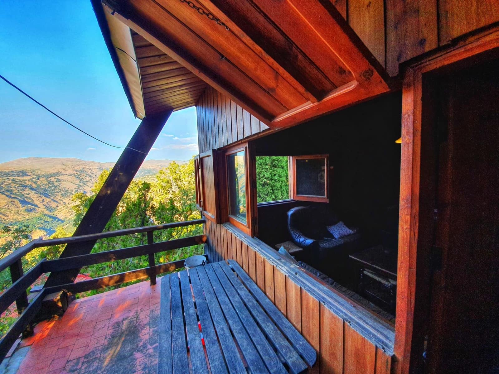 3 slaapkamer Villa te koop in Guejar Sierra met zwembad garage - € 395.000 (Ref: 8574366)