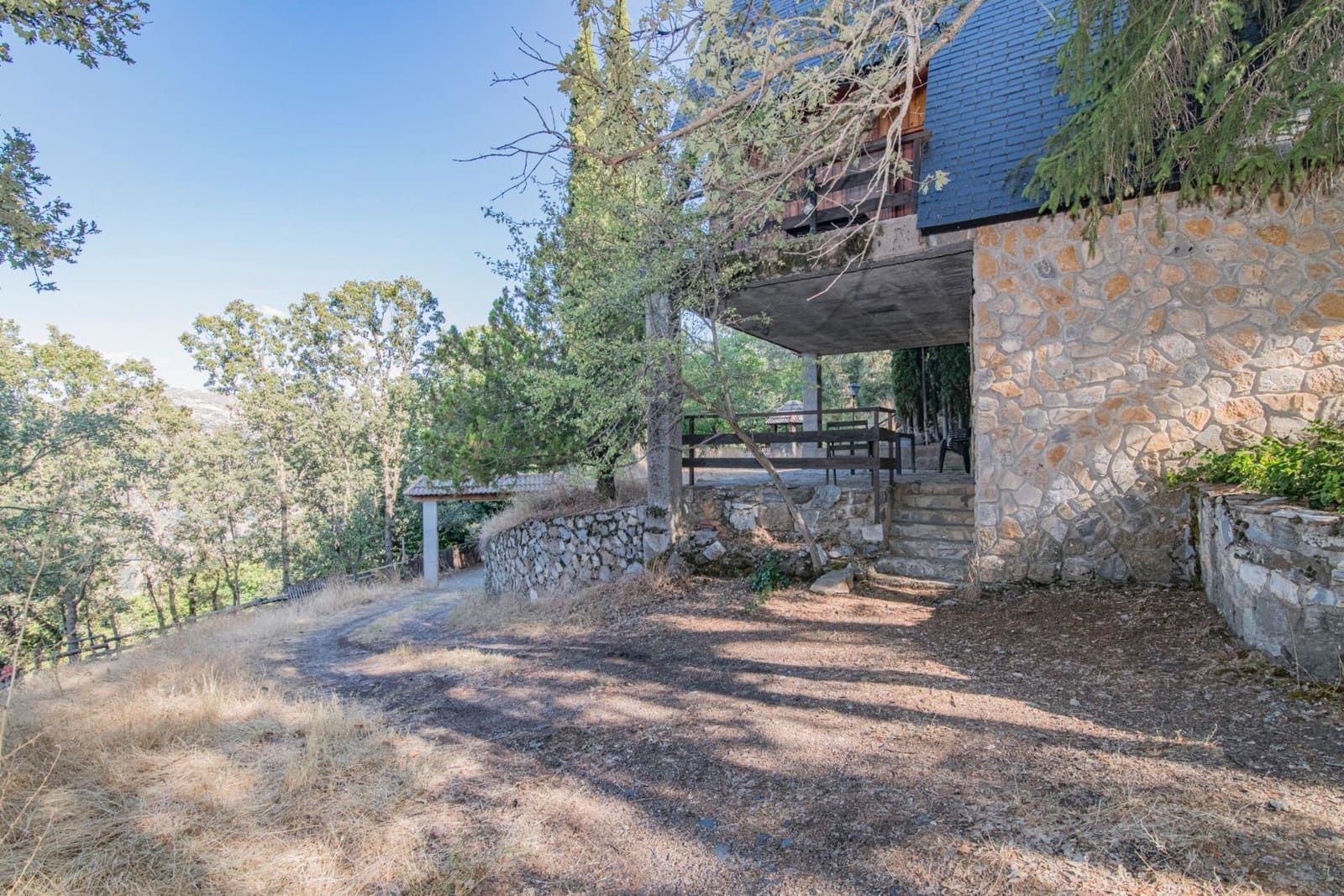 5 chambre Villa/Maison à vendre à Guejar Sierra avec piscine garage - 390 000 € (Ref: 8574366)