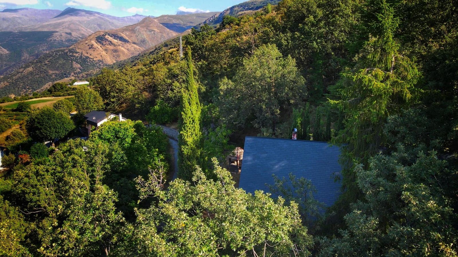 5 chambre Villa/Maison à vendre à Guejar Sierra avec piscine garage - 390 000 € (Ref: 8574366)