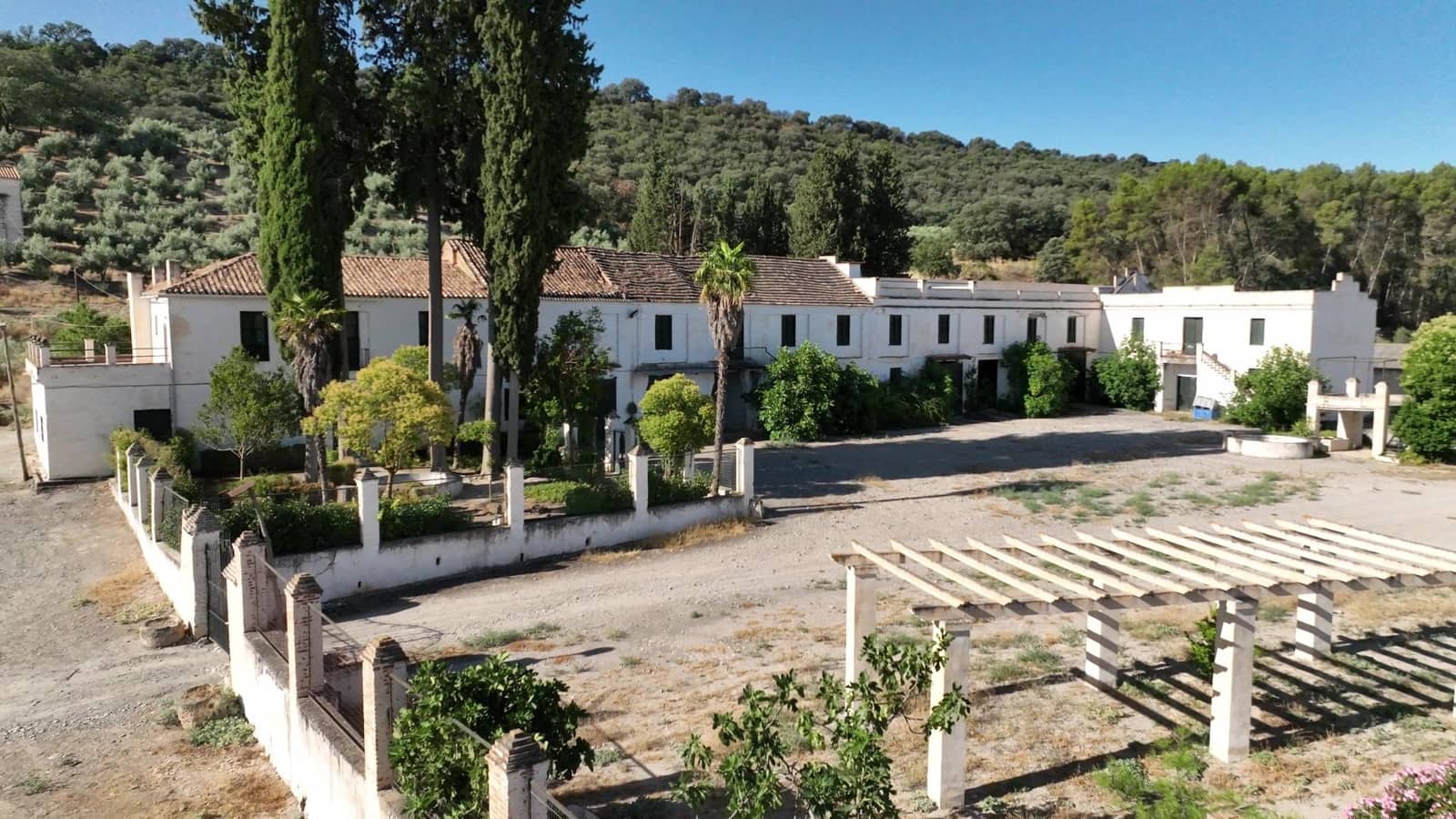 24 chambre Finca/Maison de Campagne à vendre à Albolote avec garage - 1 200 000 € (Ref: 8574369)