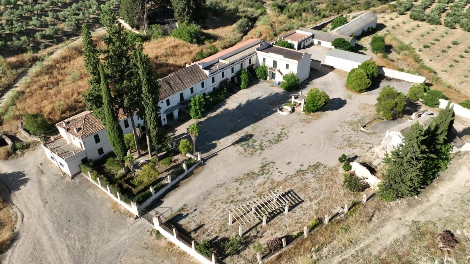 24 chambre Finca/Maison de Campagne à vendre à Albolote avec garage - 1 200 000 € (Ref: 8574369)