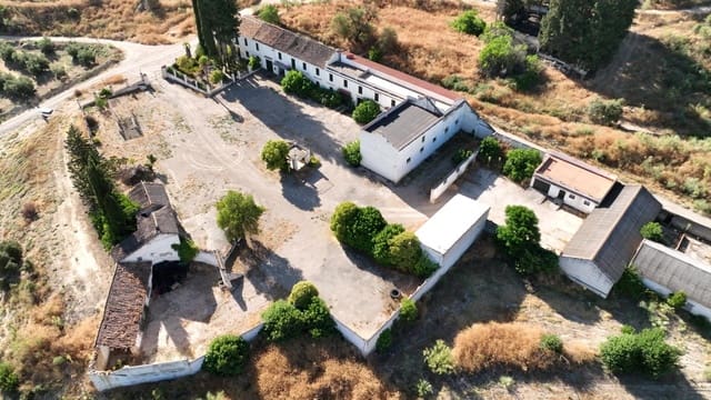 24 bedroom Finca/Country House for sale in Albolote with garage - € 1,200,000 (Ref: 8574369)