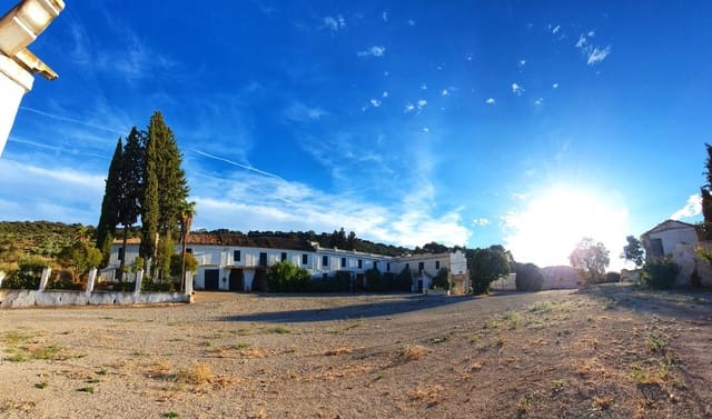 24 bedroom Finca/Country House for sale in Albolote with garage - € 1,200,000 (Ref: 8574369)