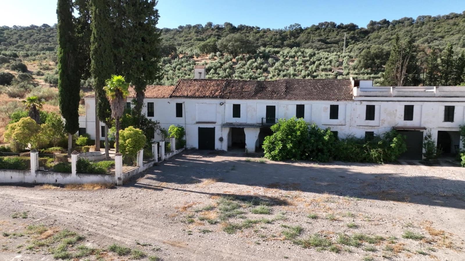 24 soveværelse Finca/Landehus til salg i Albolote med garage - € 1.200.000 (Ref: 8574369)