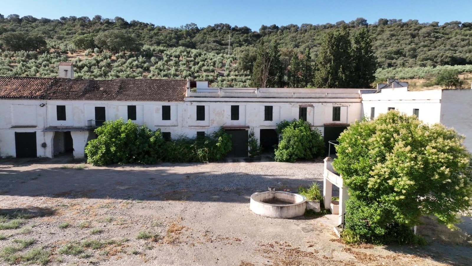 24 soveværelse Finca/Landehus til salg i Albolote med garage - € 1.200.000 (Ref: 8574369)