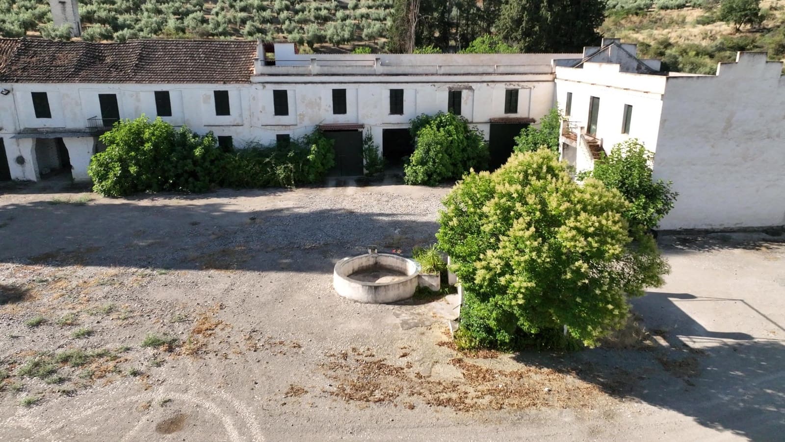 24 soveværelse Finca/Landehus til salg i Albolote med garage - € 1.200.000 (Ref: 8574369)