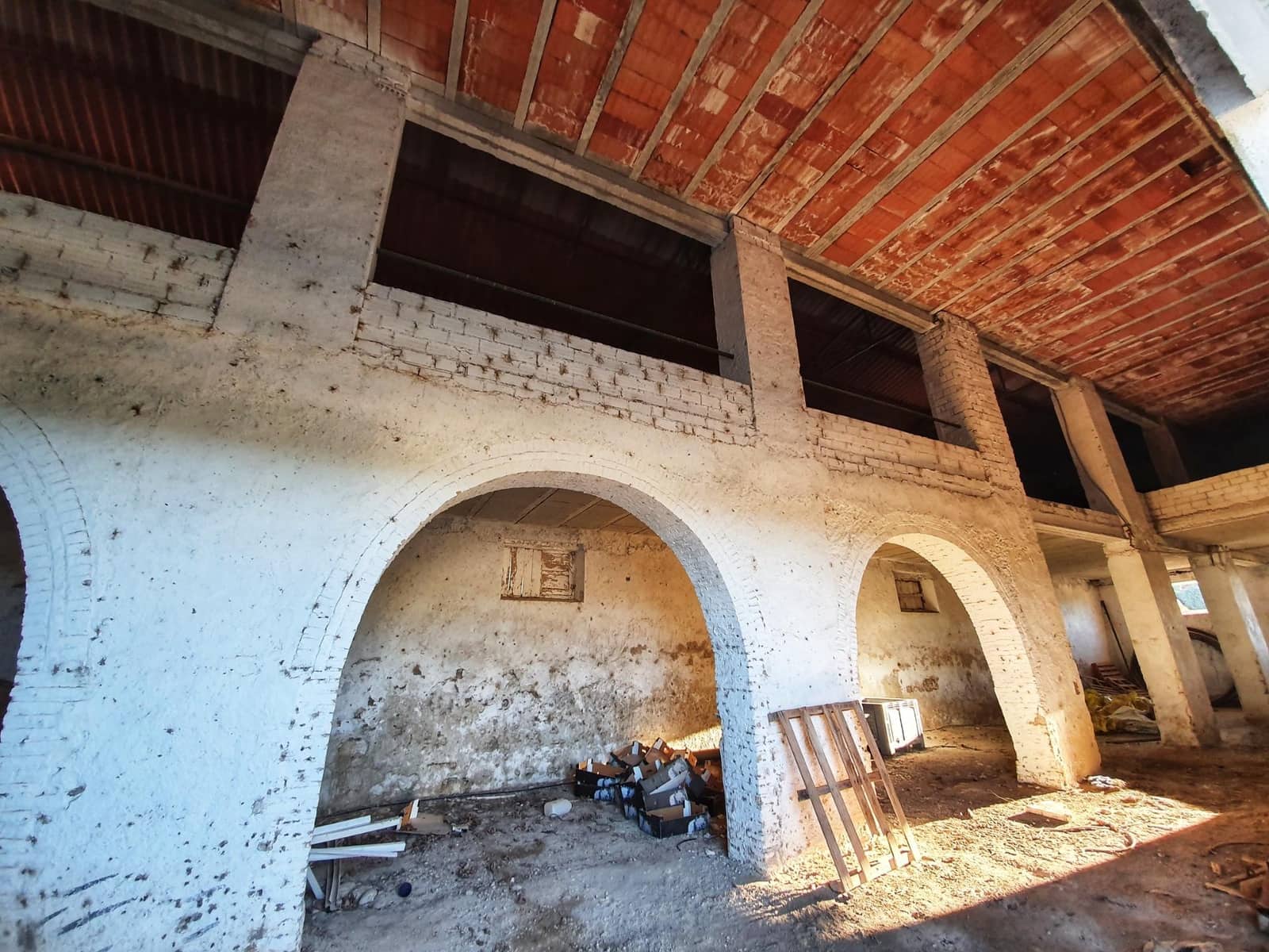 24 soveværelse Finca/Landehus til salg i Albolote med garage - € 1.200.000 (Ref: 8574369)