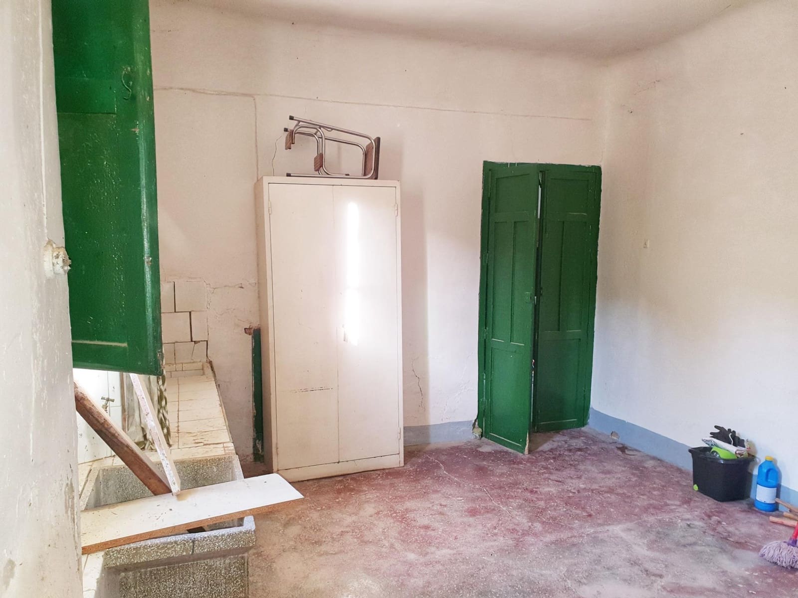 24 soveværelse Finca/Landehus til salg i Albolote med garage - € 1.200.000 (Ref: 8574369)